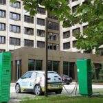 BayWa nimmt vier Hochleistungsladesäulen im Münchner Arabellapark in Betrieb